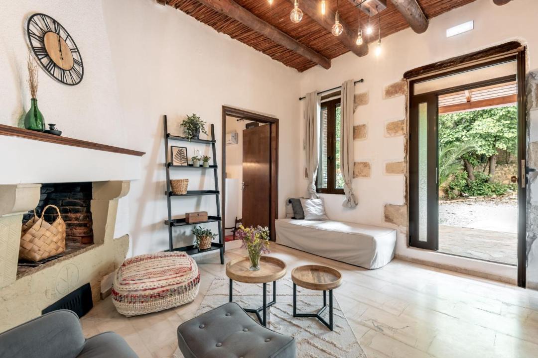Photo of Livingroom in Megala Chorafia
