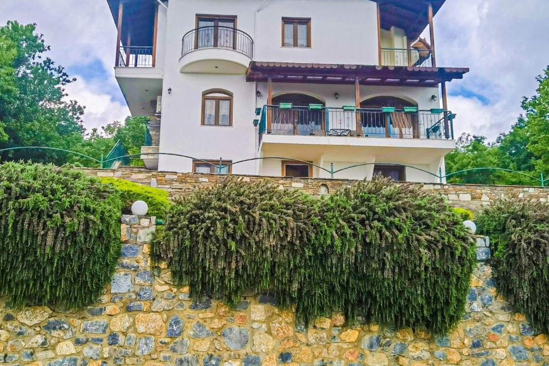 Photo of Buildings in Edessa