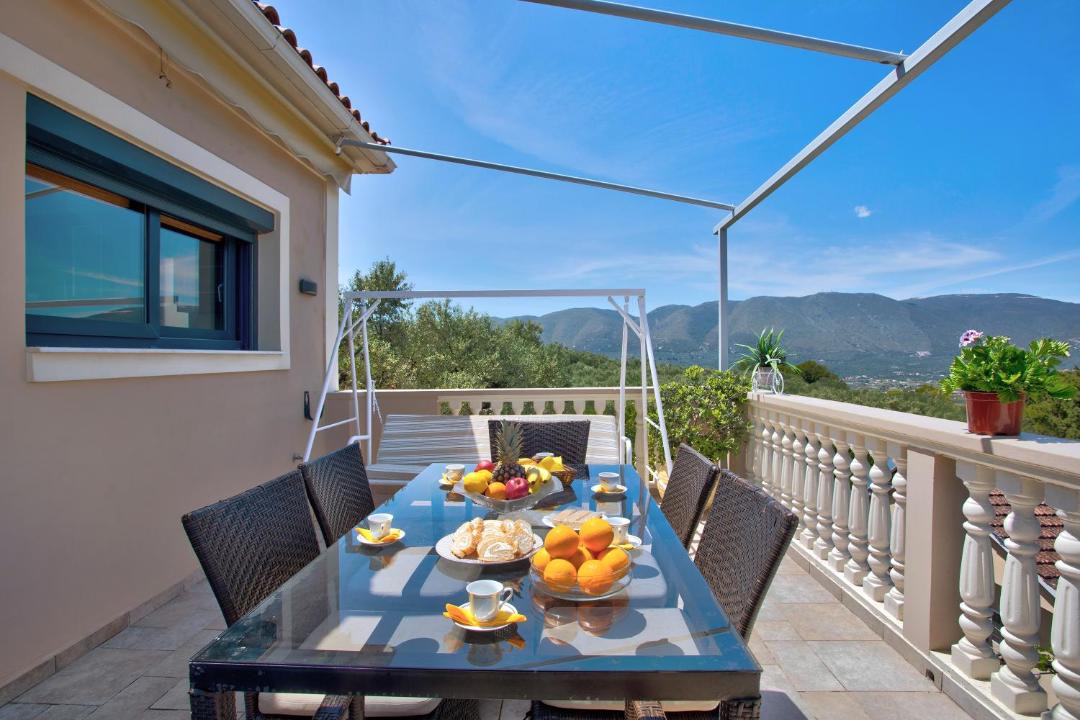 Photo of Patio Balcony in Alonia