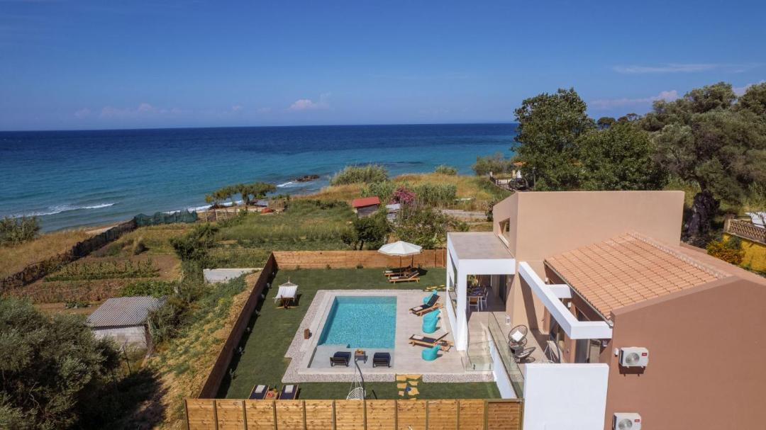 Photo of Others in Alikanas