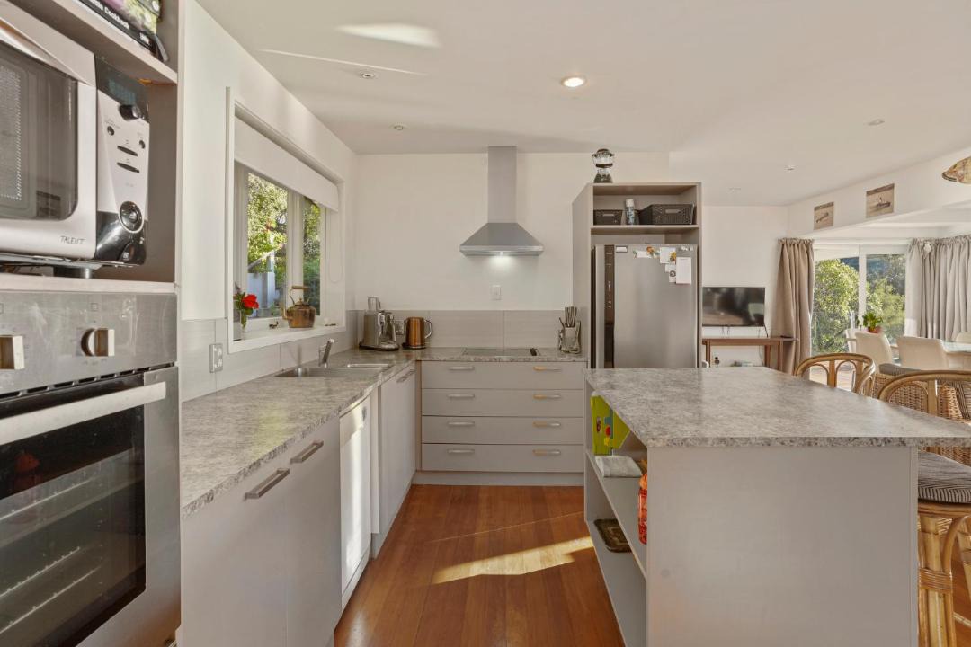 Photo of Kitchen in Diamond Harbour