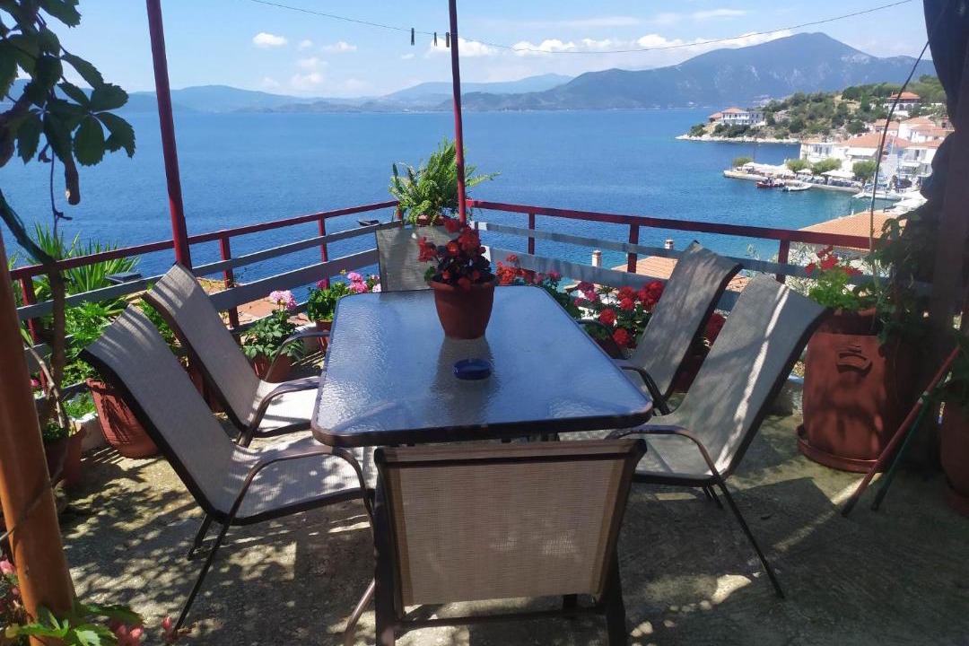 Photo of Patio Balcony in Trikeri