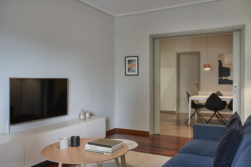 Photo of Livingroom in Ilisia