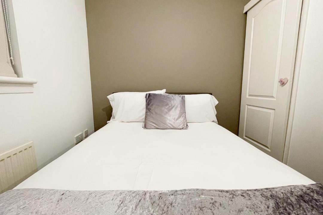 Photo of Bedroom in Nitshill