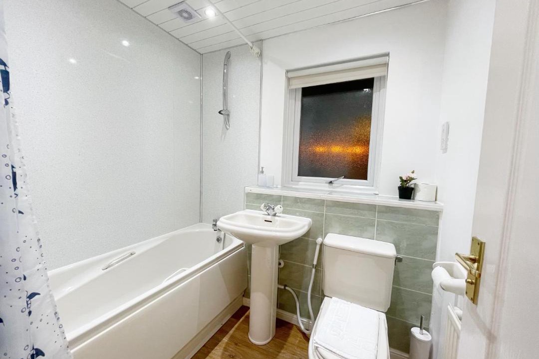 Photo of Bathroom in Nitshill