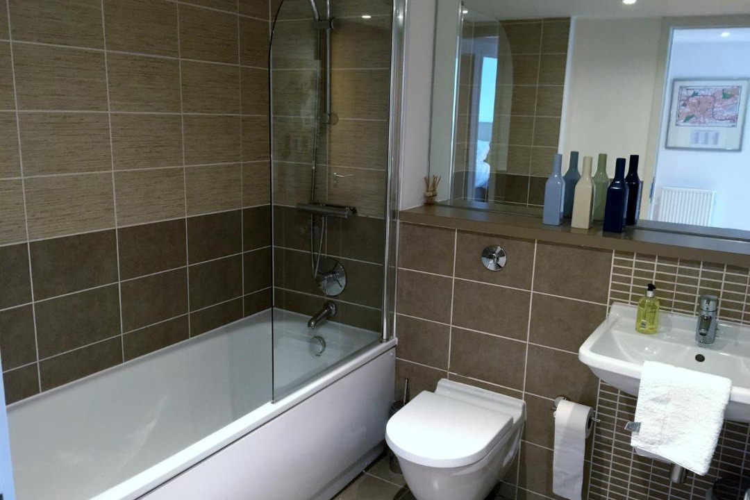 Photo of Bathroom in City Centre Glasgow