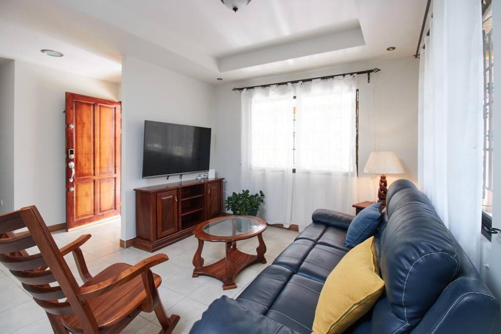 Photo of Livingroom in Garabito