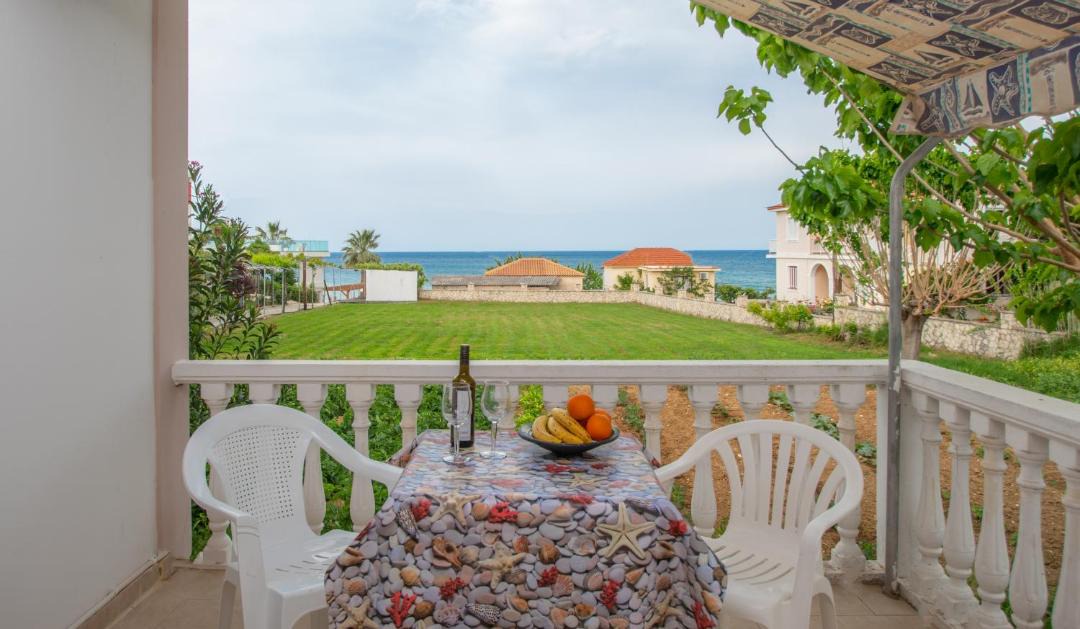 Photo of Patio Balcony in Drosia