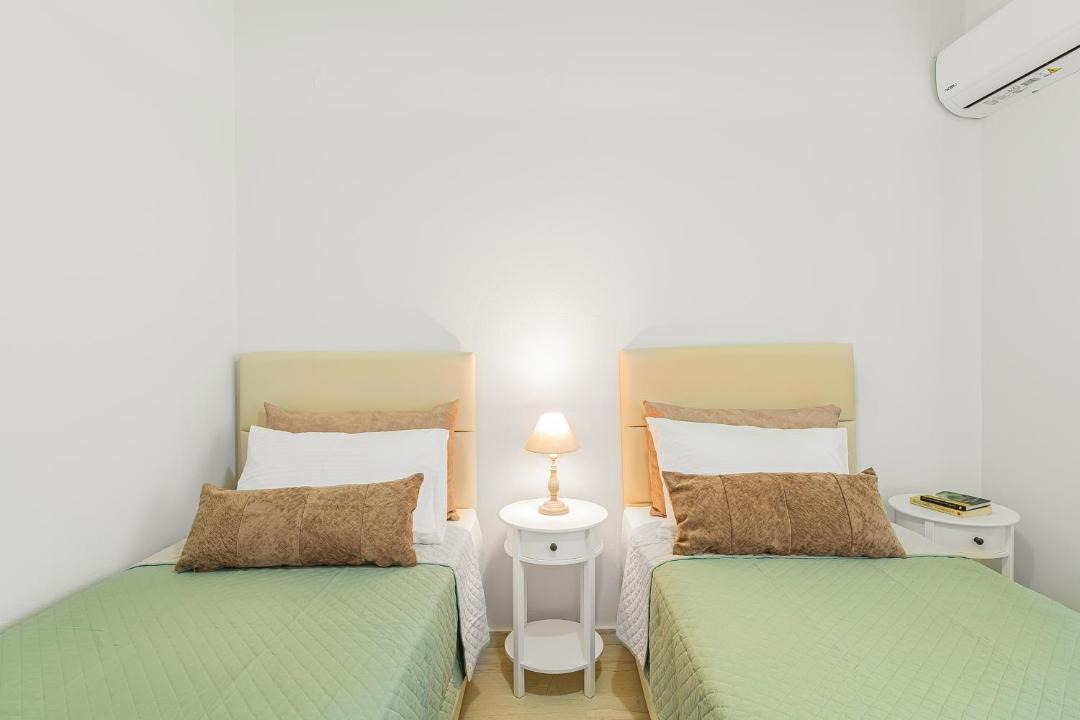 Photo of Bedroom in Malia