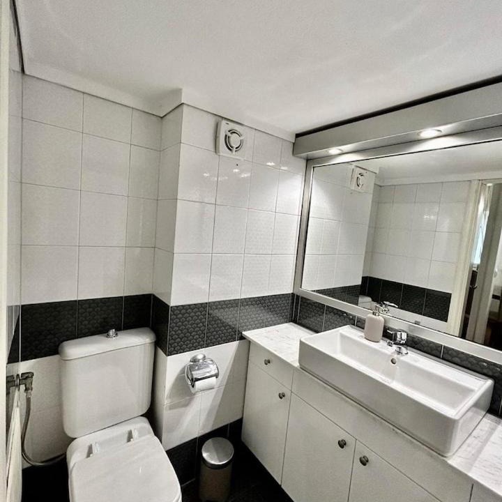Photo of Bathroom in Perea