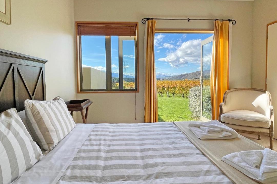 Photo of Bedroom in Lowburn