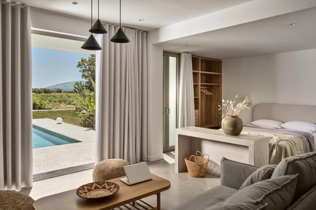 Photo of Others in Alikanas