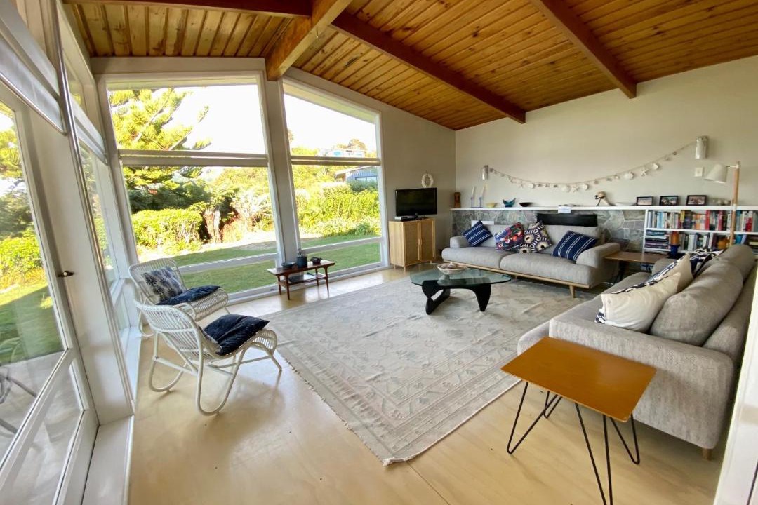 Photo of Livingroom in Ngaio Bay