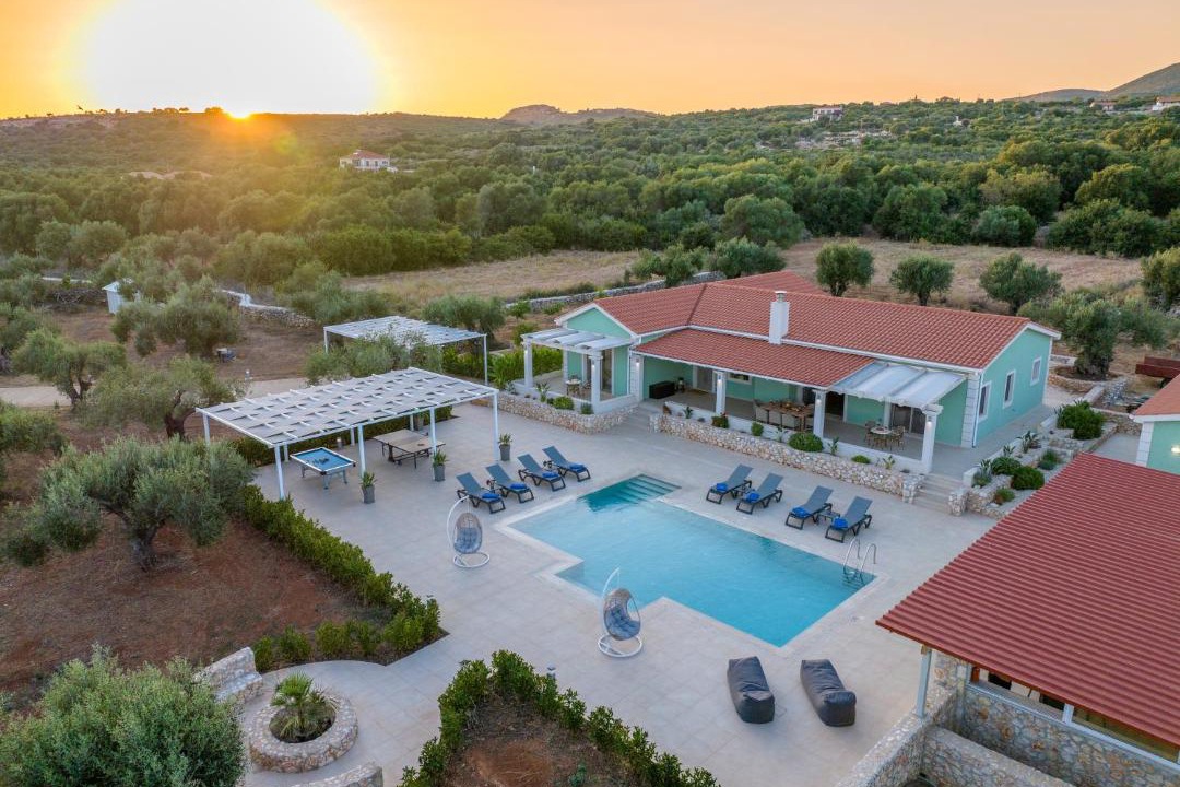 Photo of Outdoor in Karavados