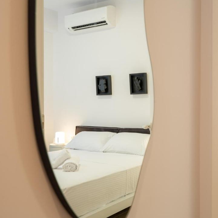 Photo of Bedroom in Platia Viktorias
