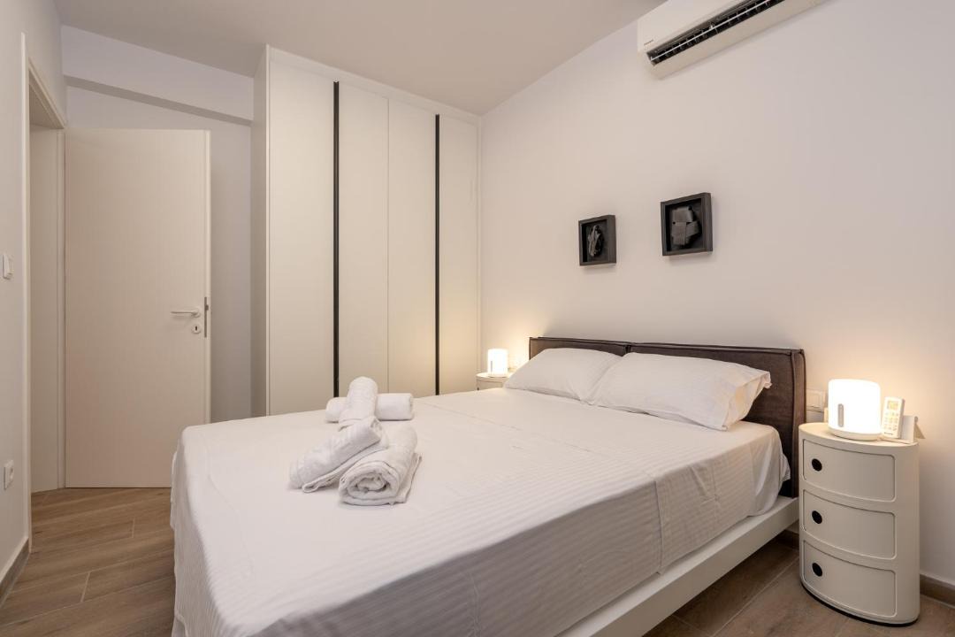 Photo of Bedroom in Platia Viktorias