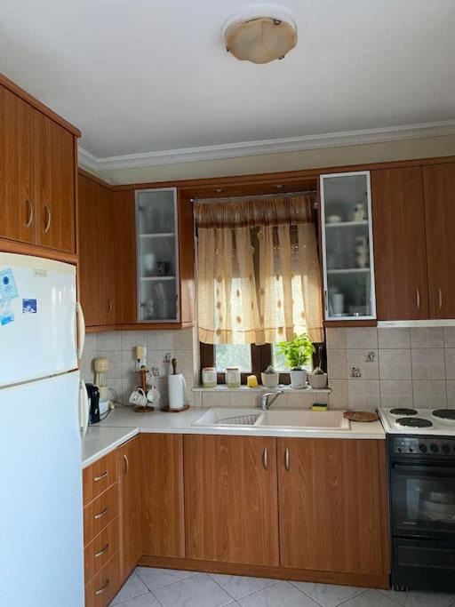 Photo of Kitchen in Pella Region