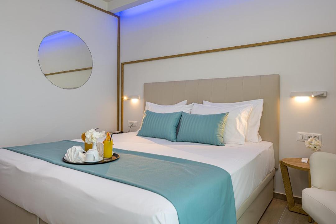 Photo of Bedroom in Neromilos