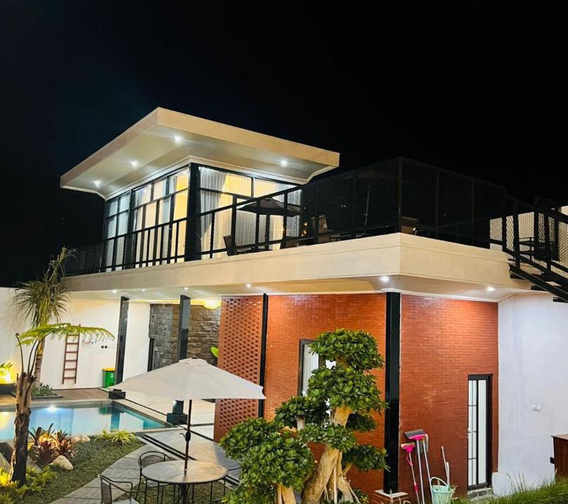 Photo of Buildings in Pacet