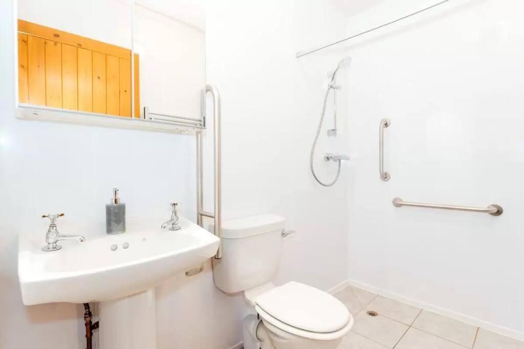 Photo of Bathroom in Castle Douglas
