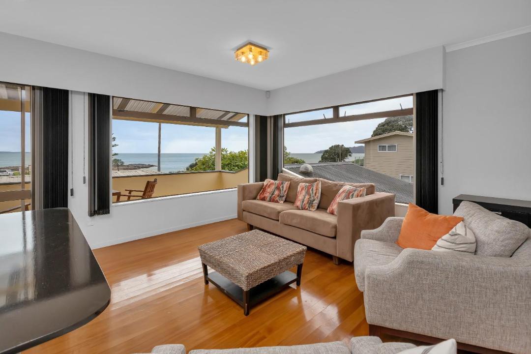 Photo of Livingroom in Cable Bay