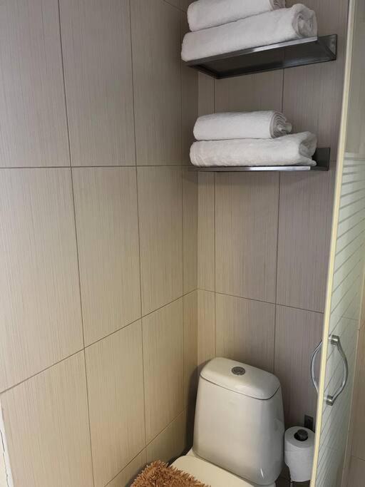 Photo of Bathroom in Aigaleo