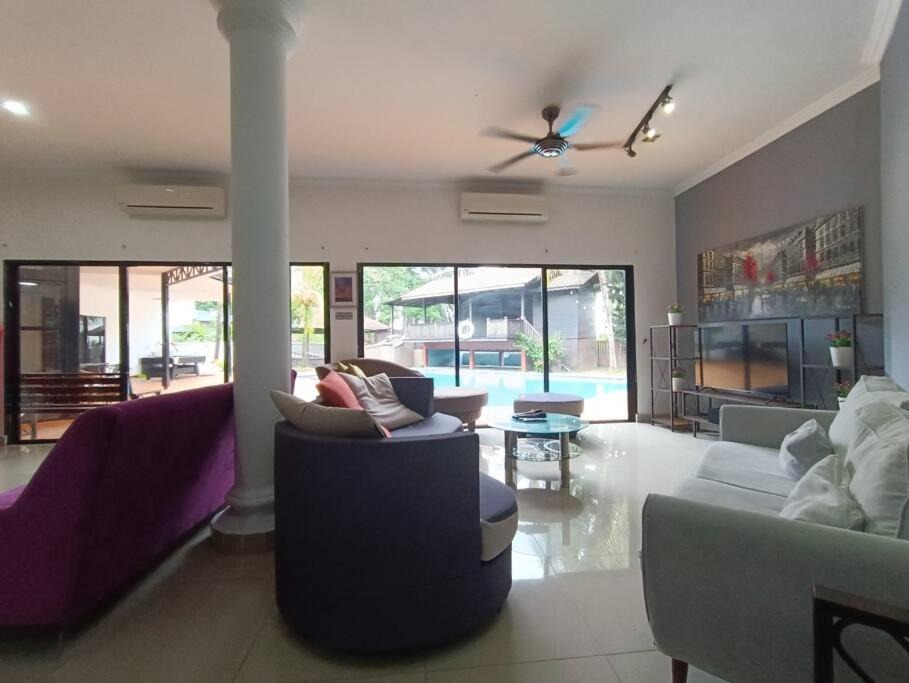 Photo of Livingroom in Titiwangsa