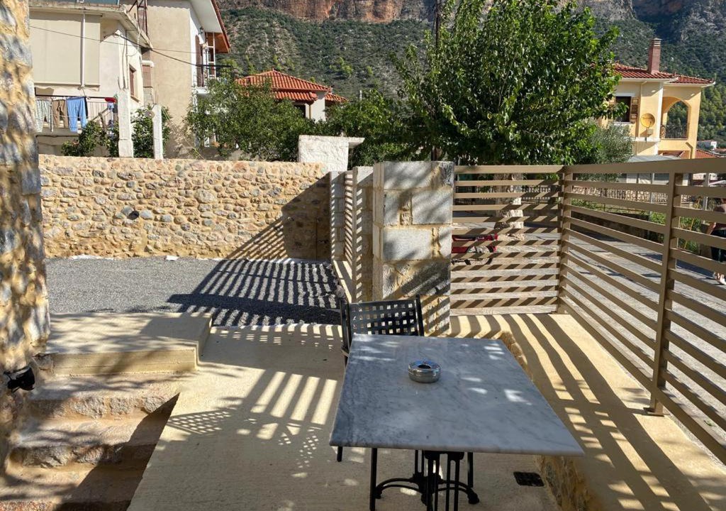 Photo of Patio Balcony in Leonidio