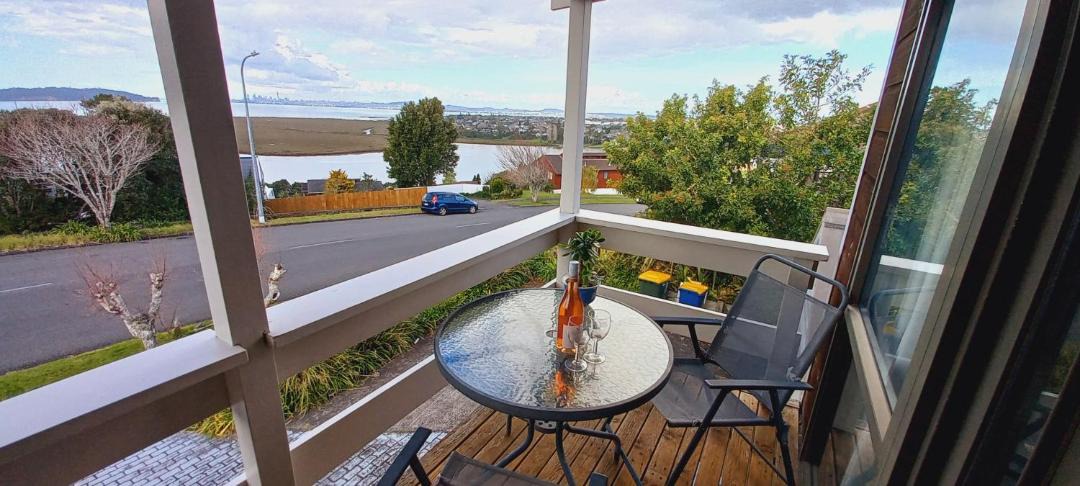 Photo of Patio Balcony in West Harbour