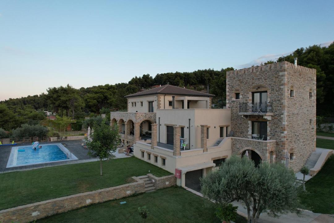 Photo of Buildings in Oropos