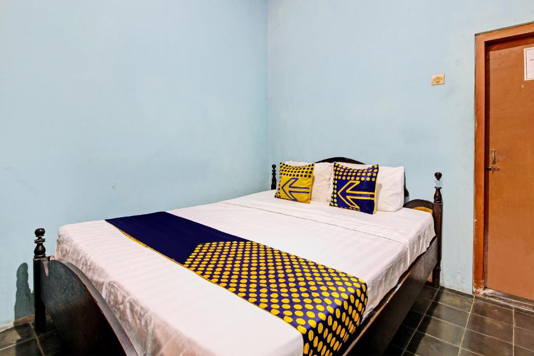 Photo of Bedroom in Hargomulyo
