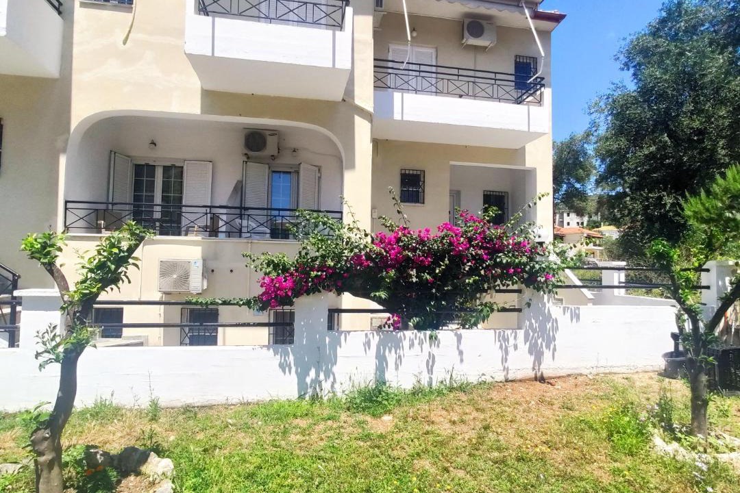 Photo of Buildings in Sivota