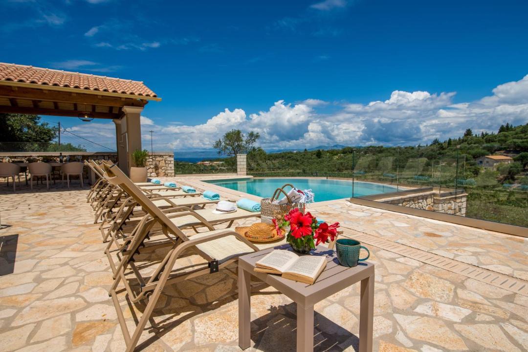 Photo of Patio Balcony in Katsimatika