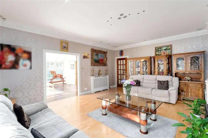 Photo of Livingroom in Inveresk