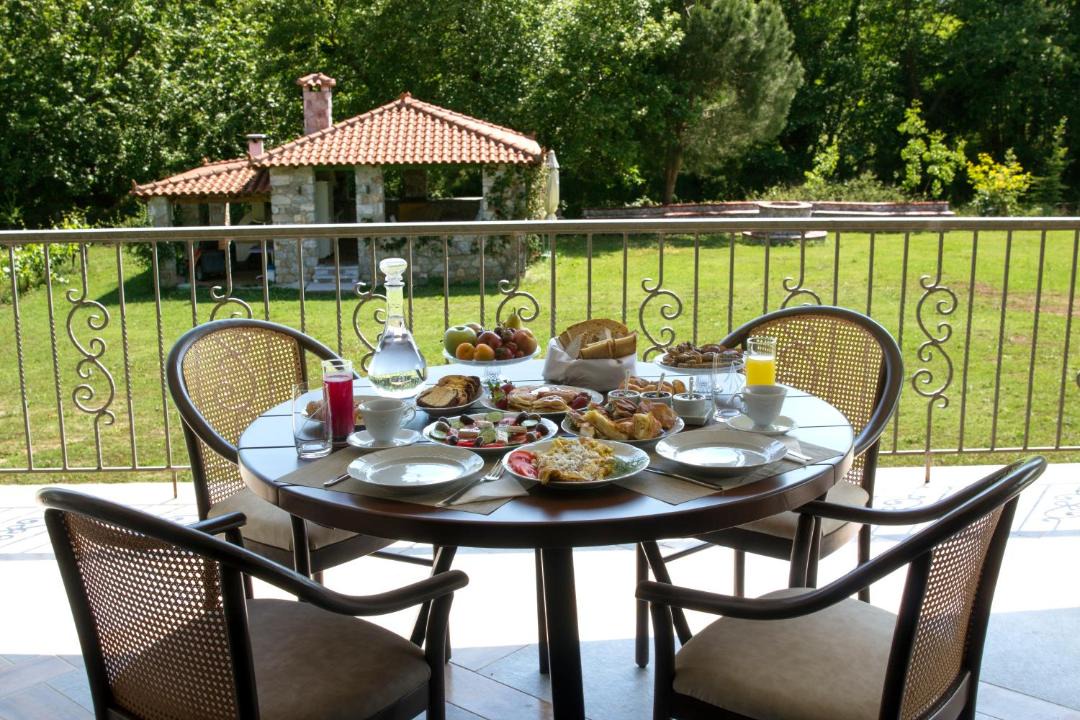 Photo of Patio Balcony in Sipiada