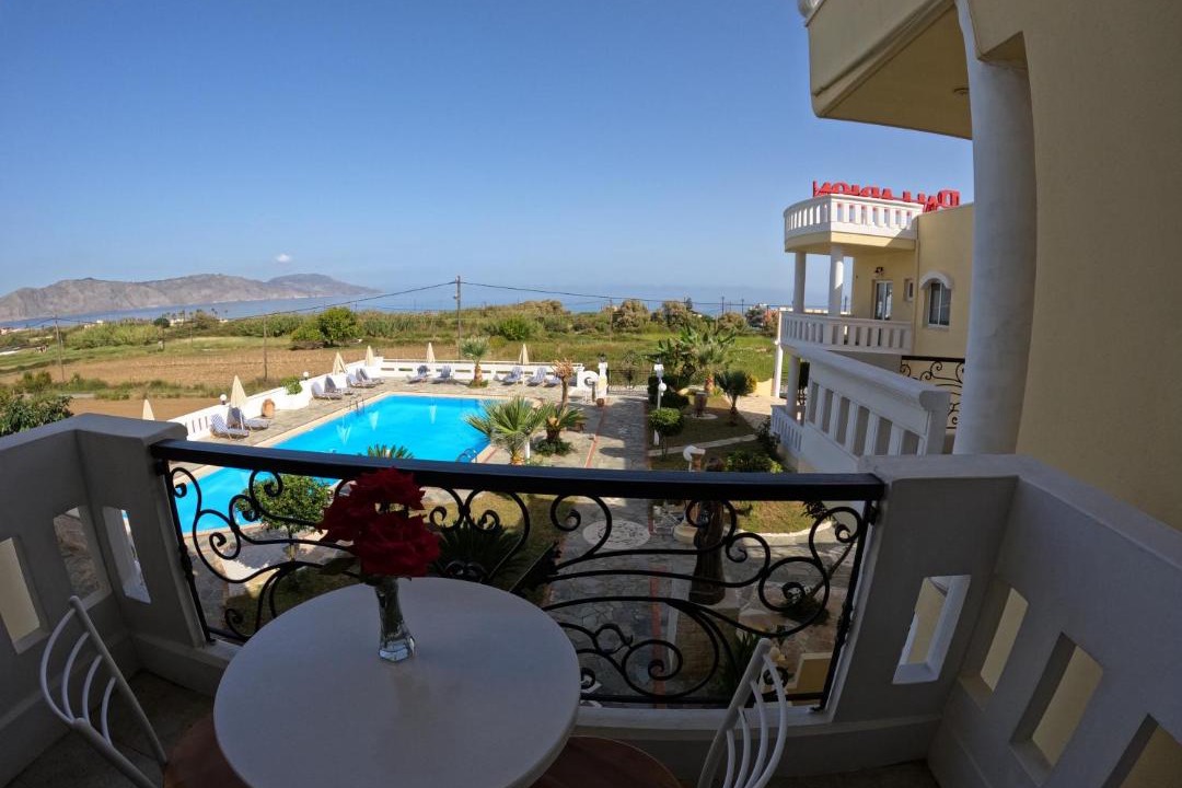 Photo of Patio Balcony in Dramia
