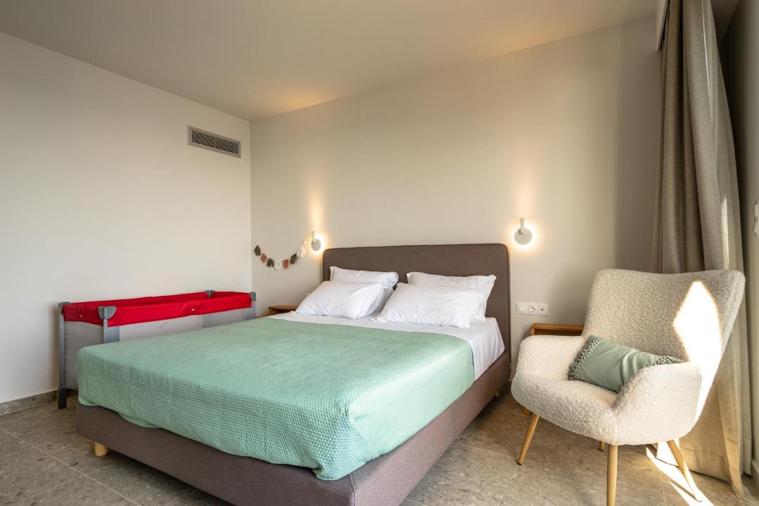 Photo of Bedroom in Skala