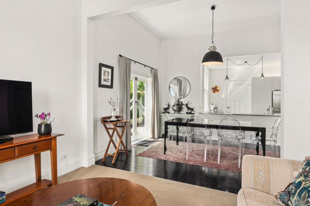 Photo of Livingroom in Bluff Hill