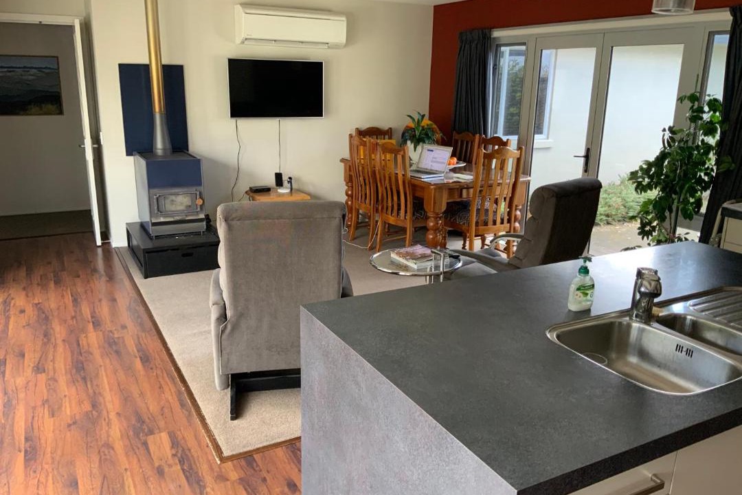 Photo of Livingroom in Nukuhau