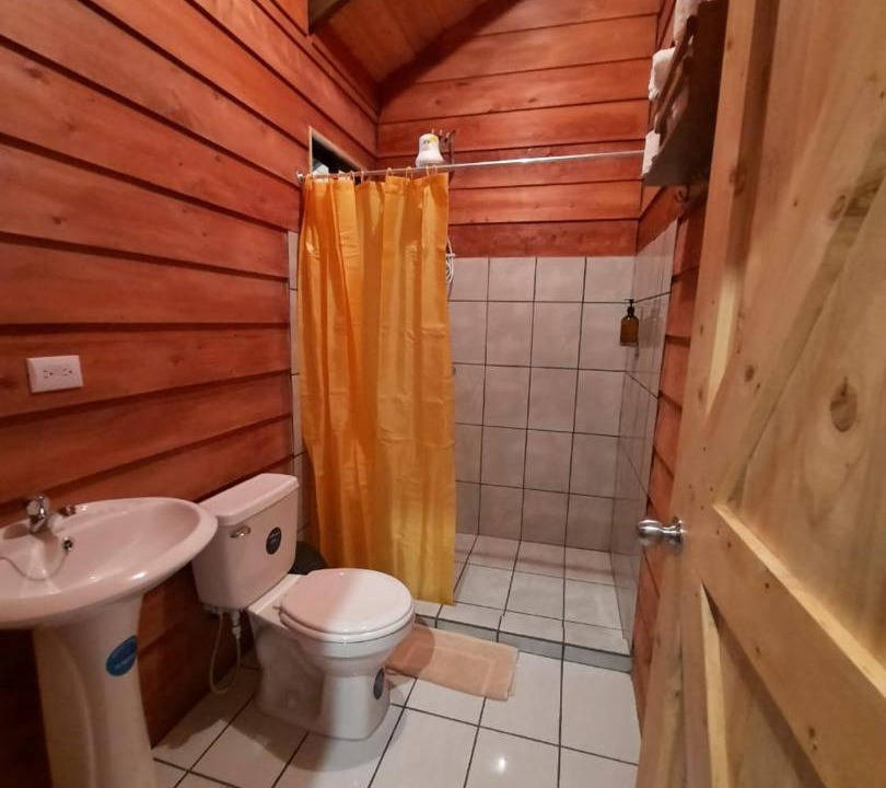 Photo of Bathroom in Canton Leon Cortes Castro