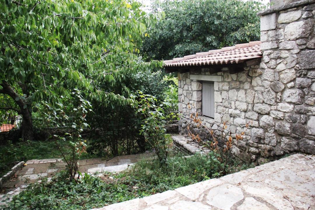 Photo of Buildings in Trikolonoi