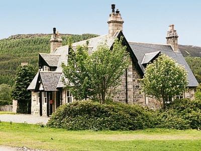 Photo of Others in Ballater