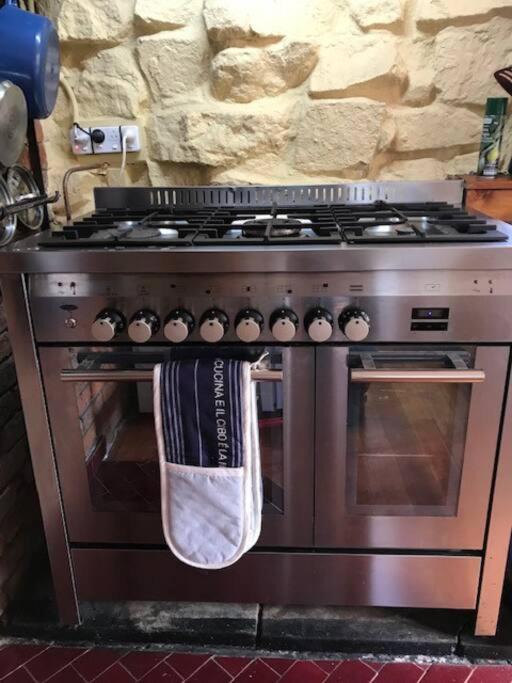 Photo of Kitchen in Simpsons Bay
