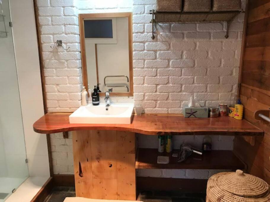 Photo of Kitchen in Simpsons Bay
