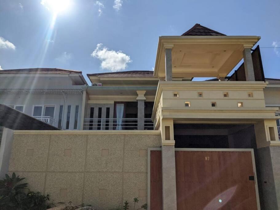 Photo of Buildings in Senggigi