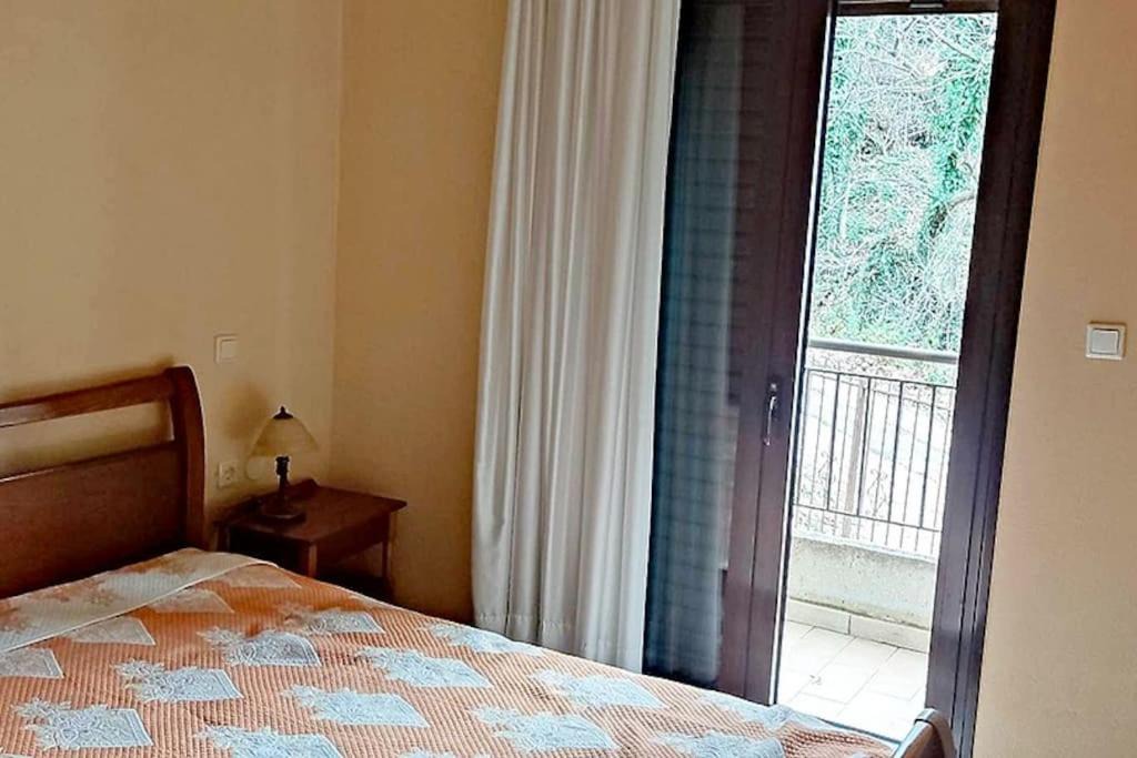Photo of Bedroom in Elati