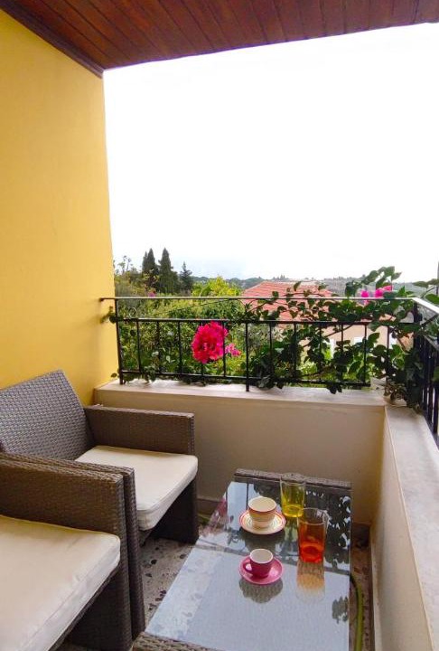 Photo of Patio Balcony in Paliki