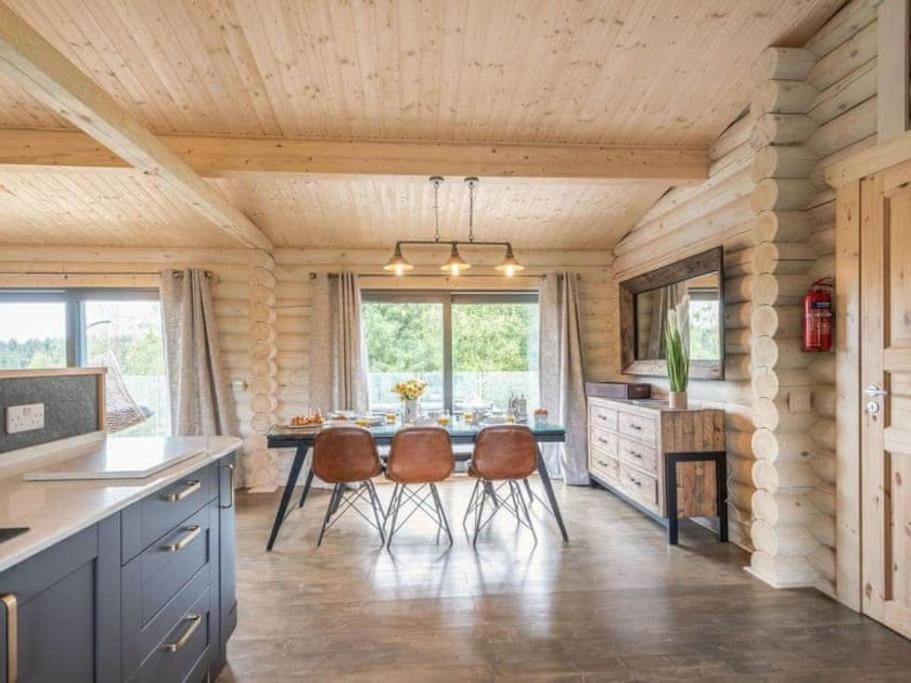 Photo of Livingroom in Rockcliffe