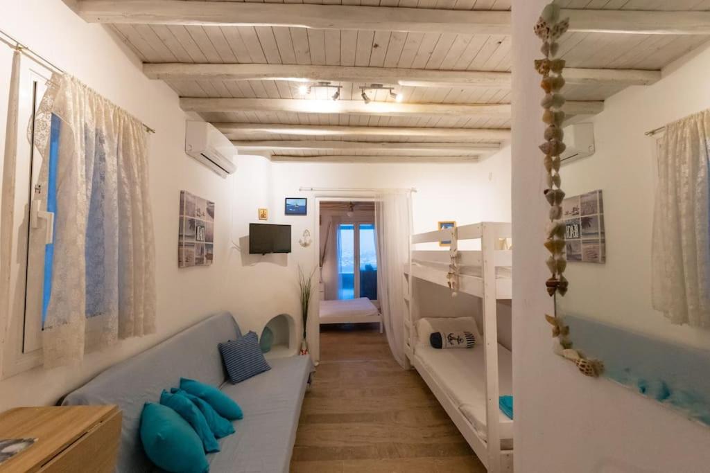 Photo of Livingroom in Agios Ioannis