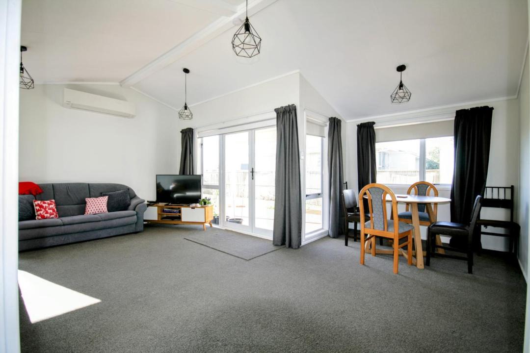 Photo of Livingroom in Opunake